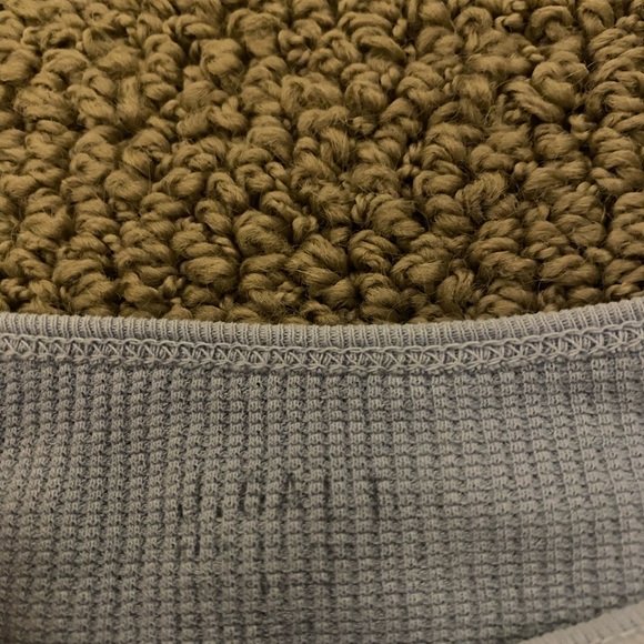 Brandy Melville Long Sleeve Shirt - Picture 2 of 2